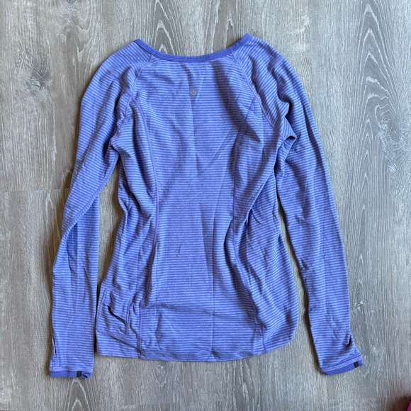 Lululemon Turn Around Long Sleeve - Picture 4 of 5